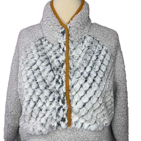 Simply Southern Fleece Pullover Women Small Gray Sherpa Snap Button Pocket Logo - Picture 3 of 6